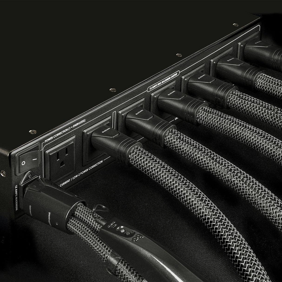 Audioquest niagara 3000 power conditioner niagara3000usa 424356