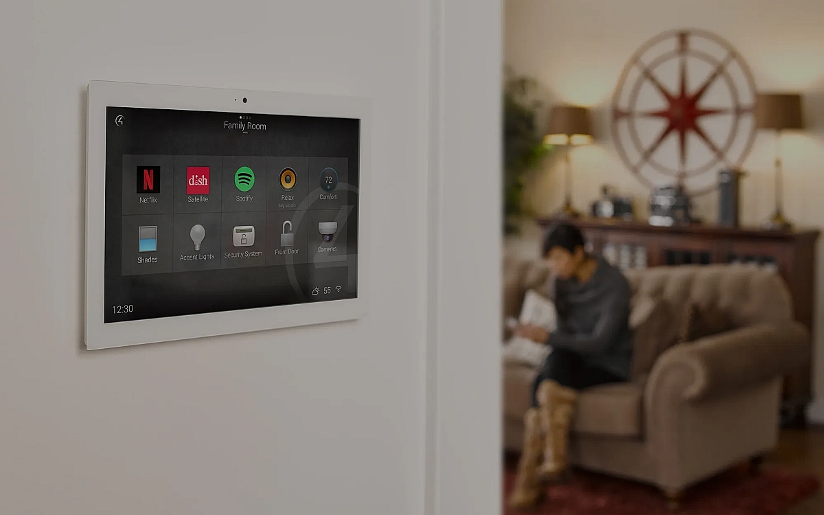 Control 4 ipad wall smart home