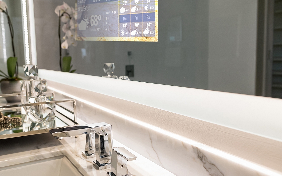 Seura vanish tv mirror 9